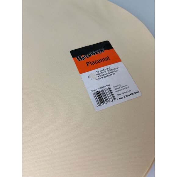 Halloween Ghost Trio BOO Set of 4 Vinyl Circle Placemats Happy Cute Bow Tie - Picture 11 of 13